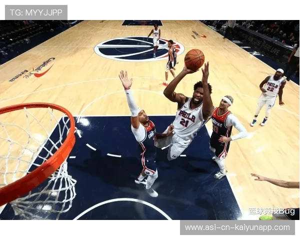 恩比德收下篮板，费城76人完成防守